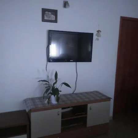 Appartamento With Parking Space Cunski, Losinj - 8010 Čunski