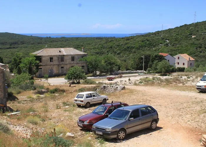 With Parking Space Cunski, Losinj - 8010 *