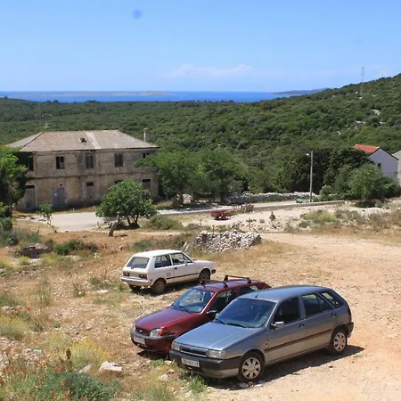 With A Parking Space Cunski, Losinj - 8010 *