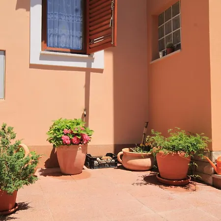With Parking Space Cunski, Losinj - 8010 Apartment