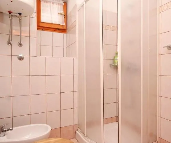 With Parking Space Cunski, Losinj - 8010 * Čunski